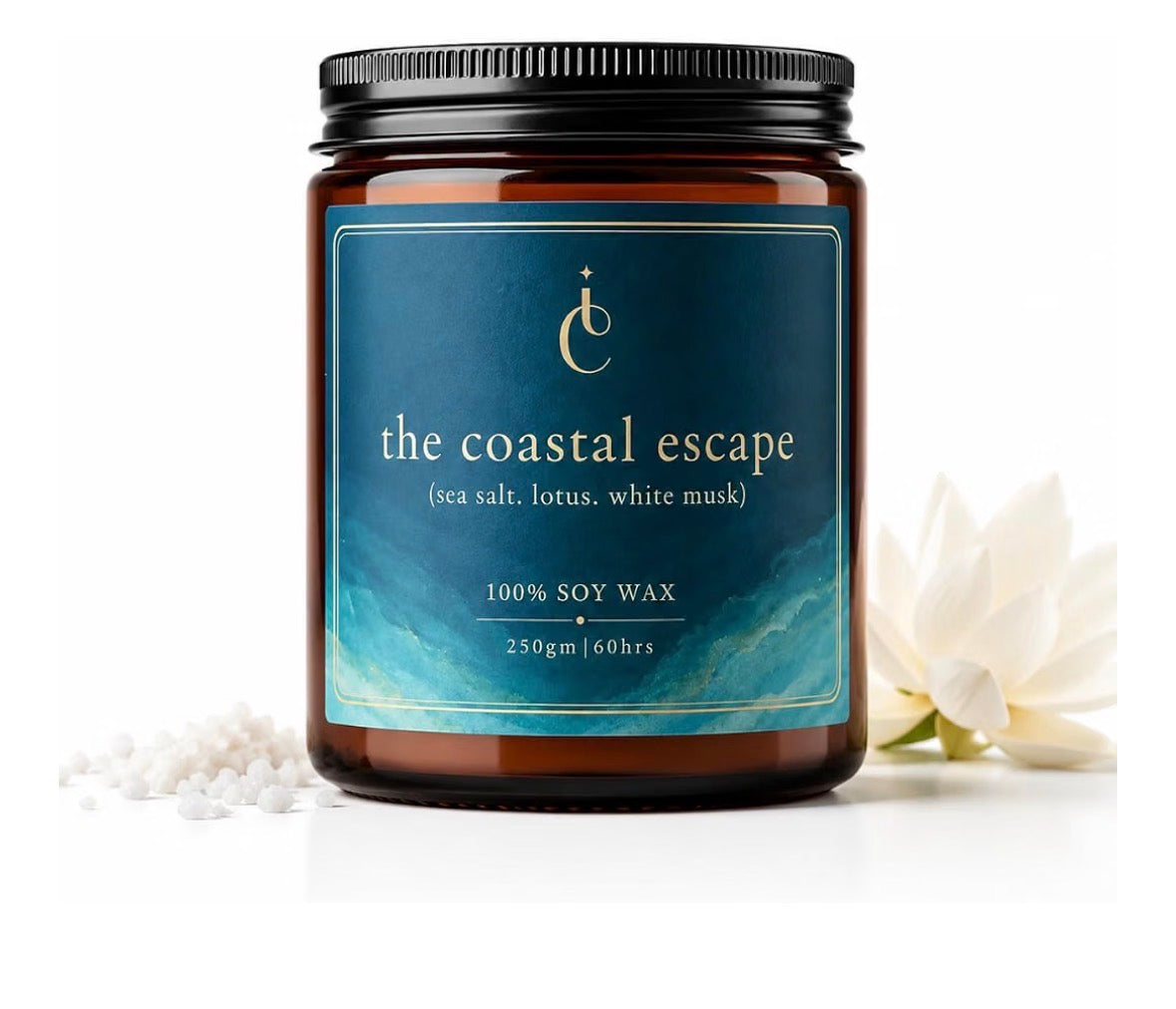 Isvara The Coastal Escape soy scented candle packshot